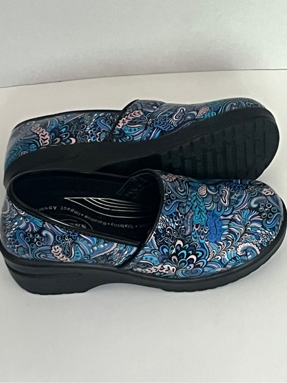 EasyWorks Nursing Clogs